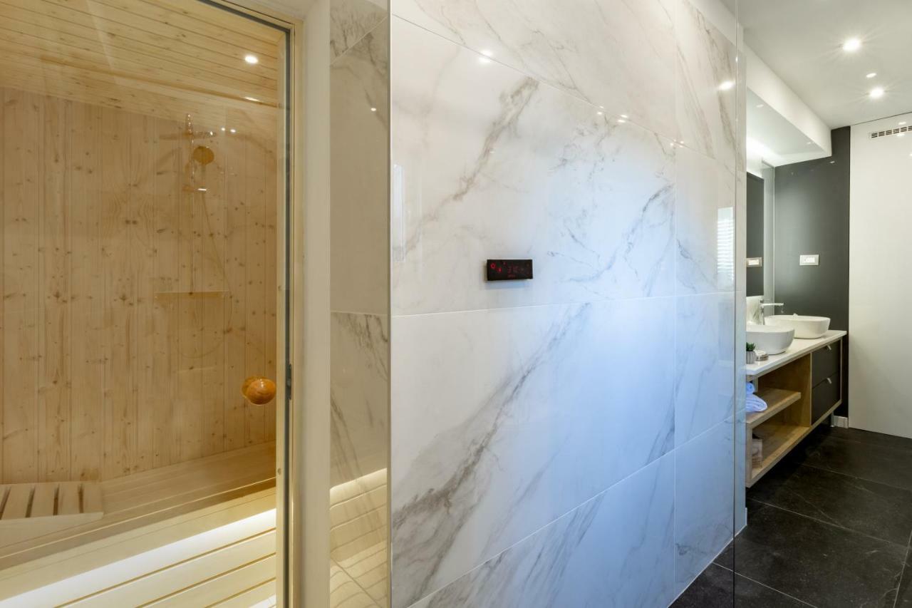 Downtown Marcius Luxury Apartment With Jacuzzi & Sauna Zadar Exterior photo