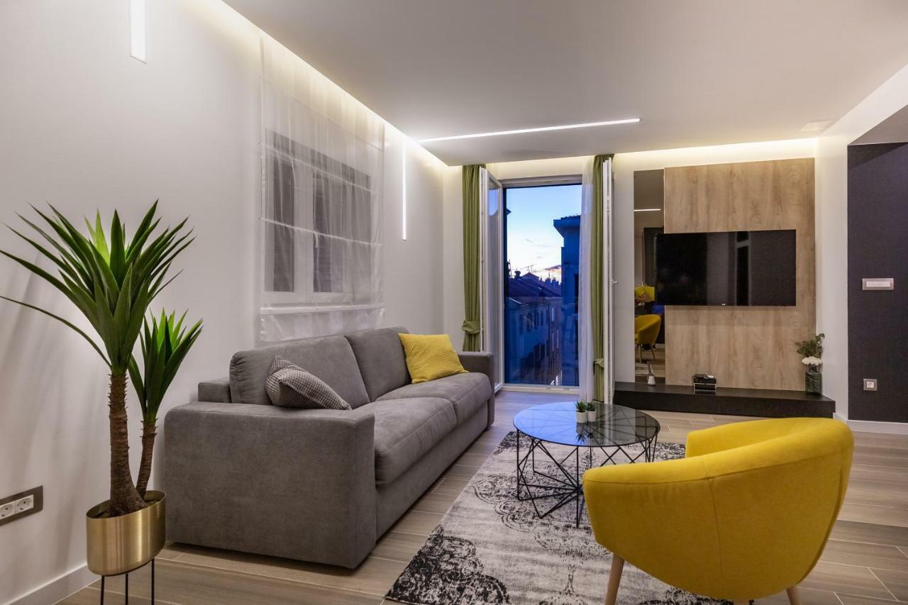 Downtown Marcius Luxury Apartment With Jacuzzi & Sauna Zadar Exterior photo